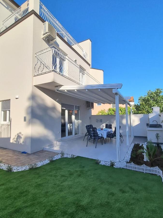 White House Posesi Villa Medulin Exterior photo